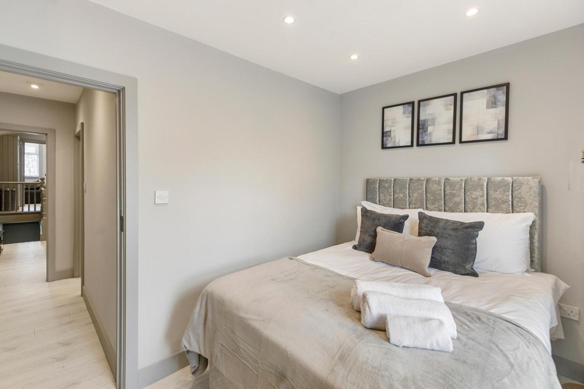 Wembley Luxury 3 Bedroom Λονδίνο Εξωτερικό φωτογραφία